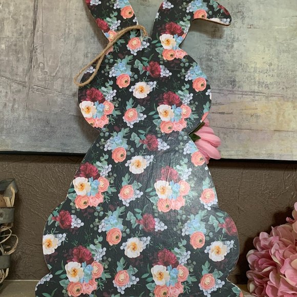 Easter Bunny Door Hanger - Picture 4 of 4